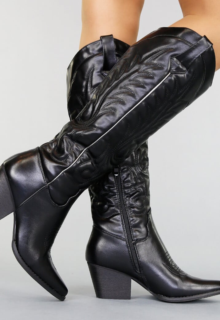 cowboylaarzen-zwart-662xex-1.jpg